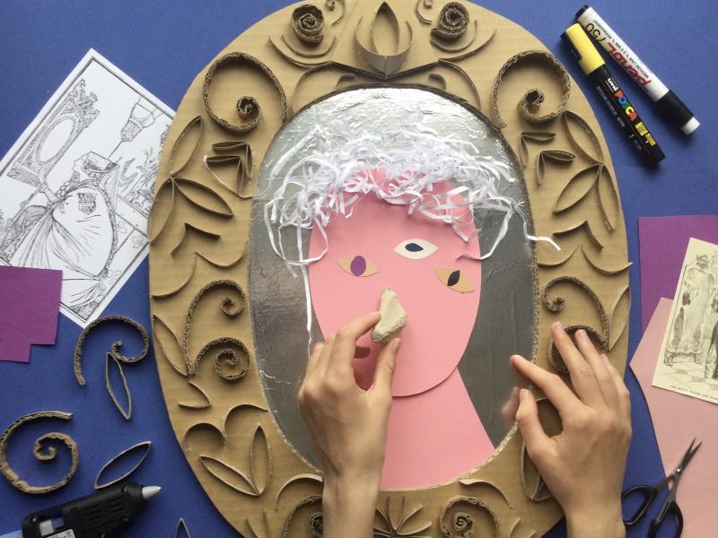 Kreativt værksted for børn: Lille spejl på væggen der...